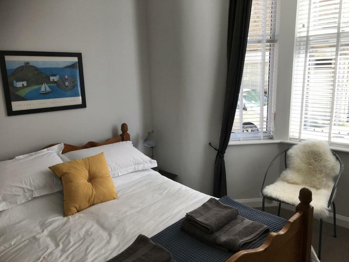斯沃尼奇Wight View, Flat 2 Rosslyn House公寓 外观 照片