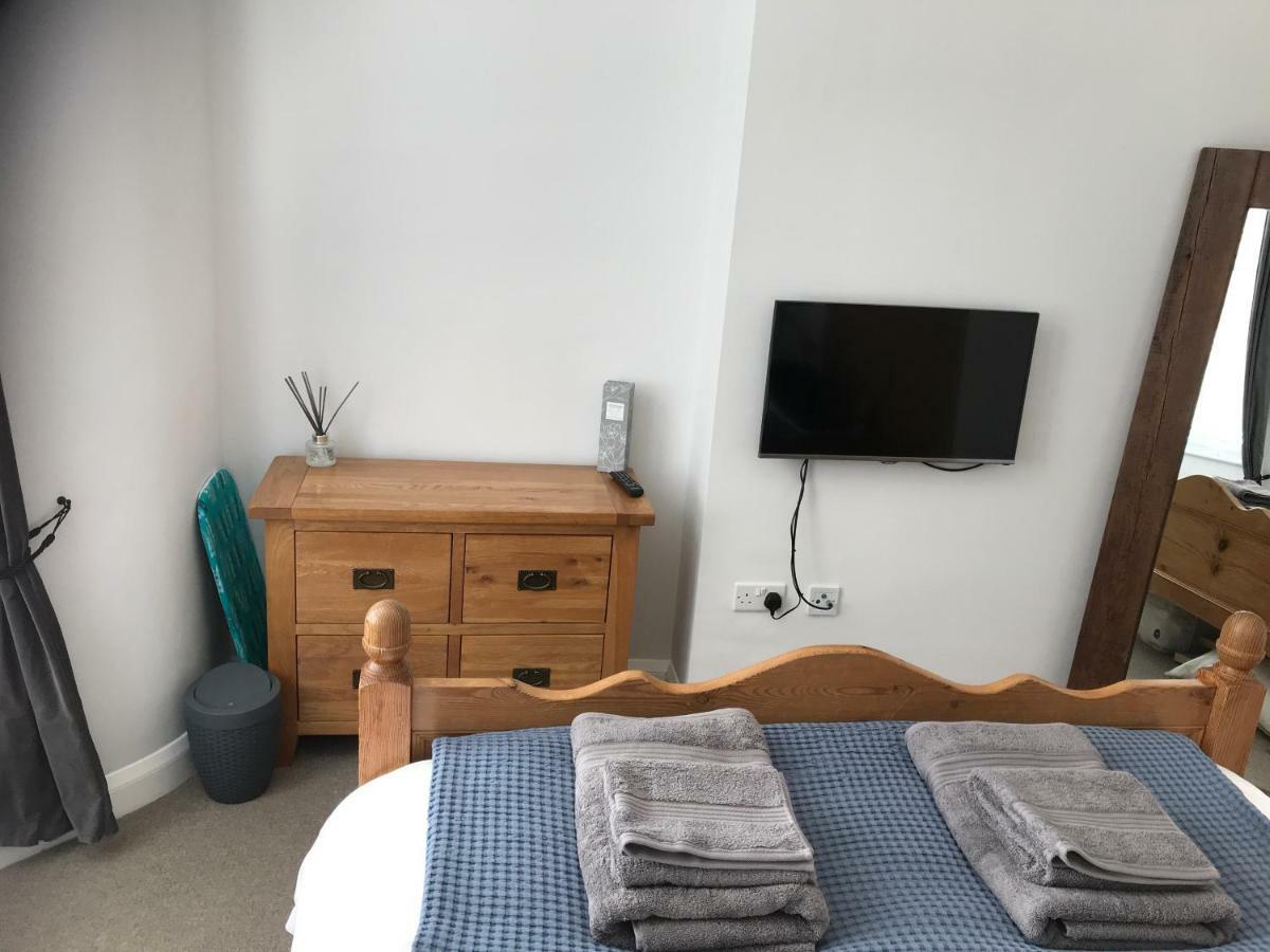 斯沃尼奇Wight View, Flat 2 Rosslyn House公寓 外观 照片